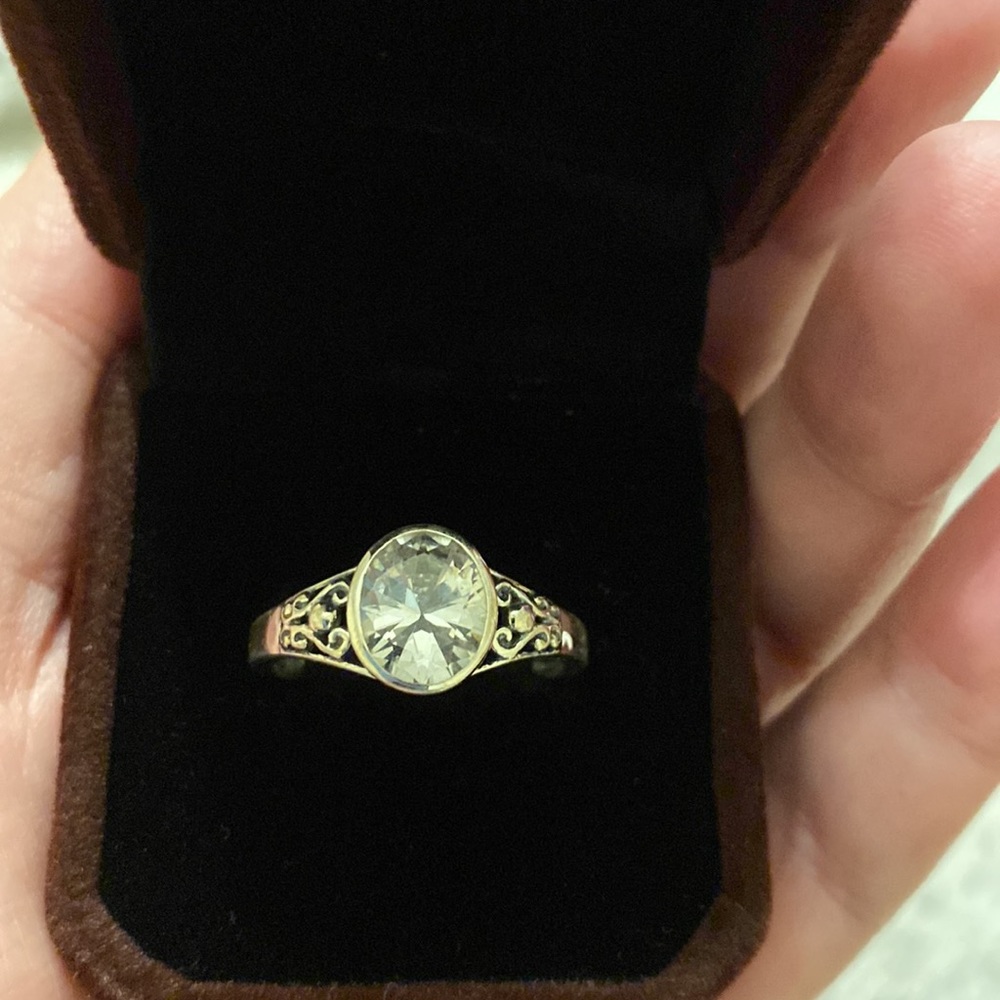 NWOT Handcrafted Sterling Silver Cubic Zirconia Gemstone Ring